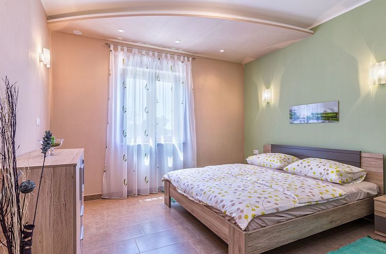 Vakantiehuis Villa "Tara" mit privatem Pool