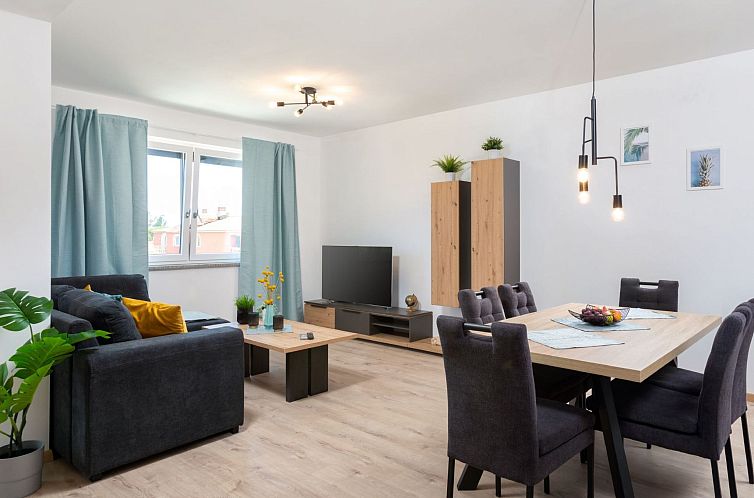 Appartement "Limani" mit Balkon