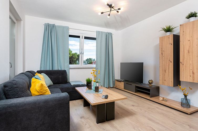 Appartement "Limani" mit Balkon