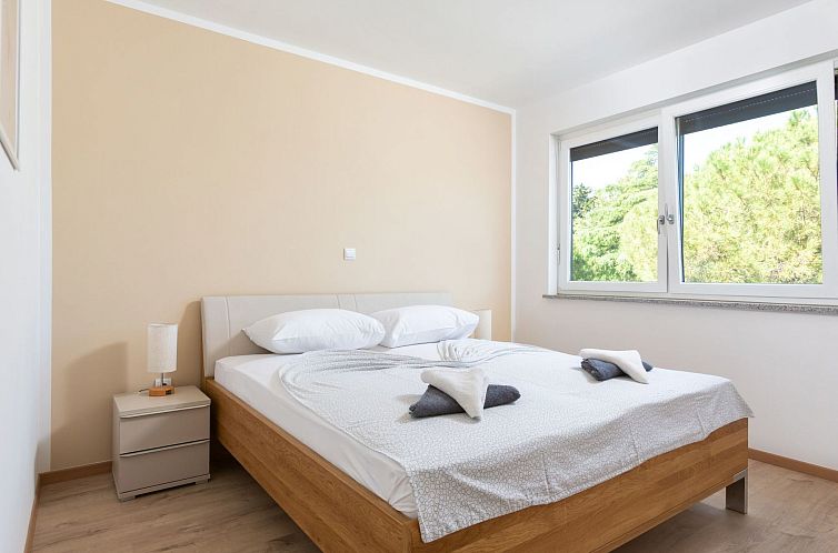 Appartement "Limani" mit Balkon