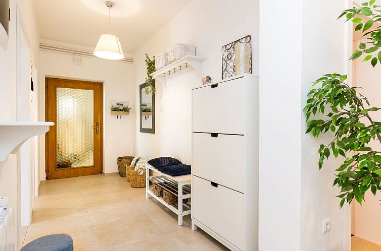 Appartement Tia, Wohnung mit Pool