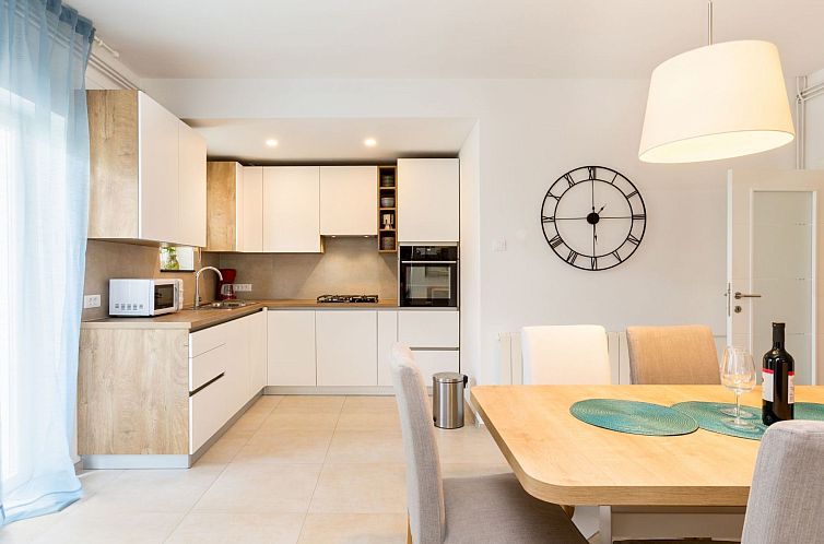 Appartement Tia, Wohnung mit Pool