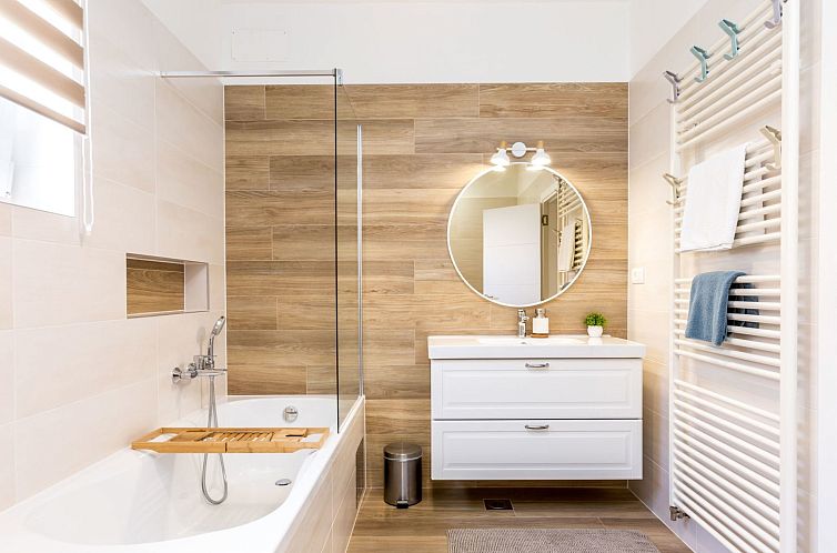 Appartement Tia, Wohnung mit Pool