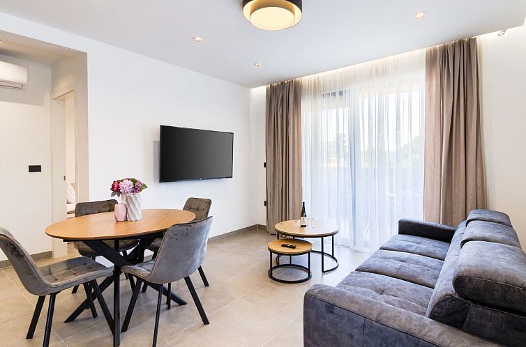 Appartement Wohnung "Amore Bijeca - B2"