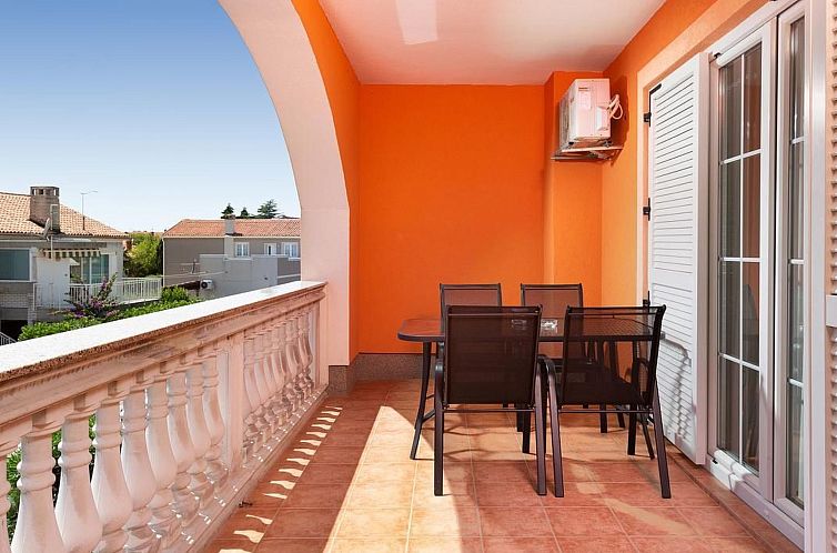 Appartement Angenehme Wohnung mit Terrasse und Barbecue