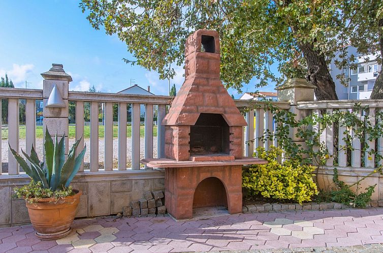 Appartement Angenehme Wohnung mit Terrasse und Barbecue