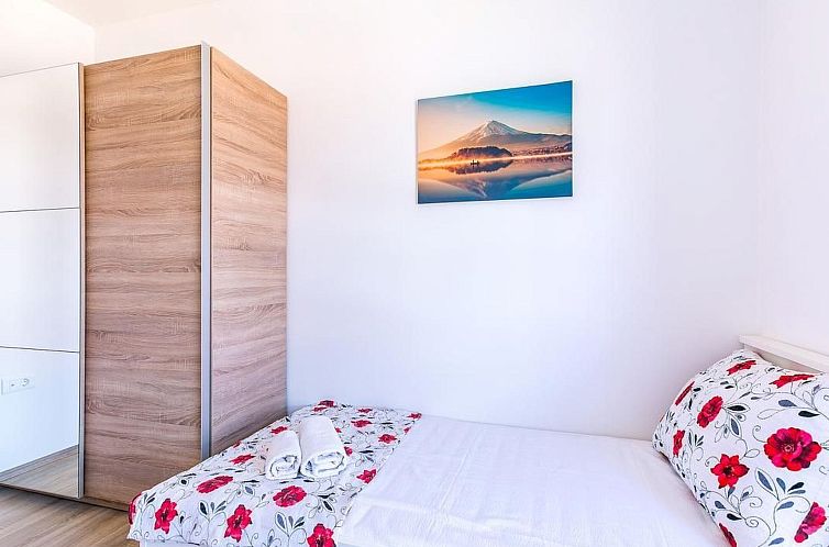 Appartement Wohnung "Nevia 6" mit Blick auf das Wasser