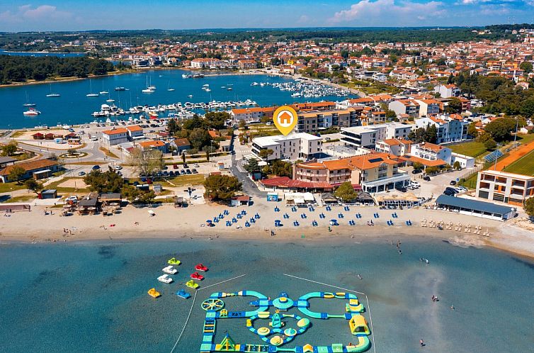 Appartement "A'more Bijeca" direkt am Strand