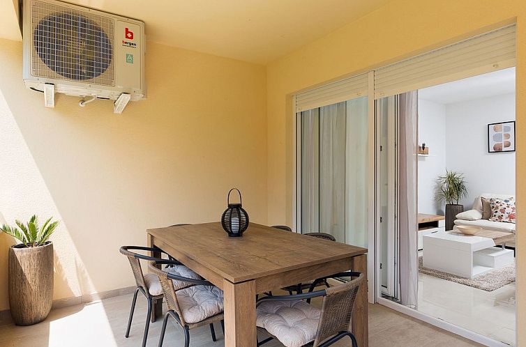 Appartement mit Terrasse