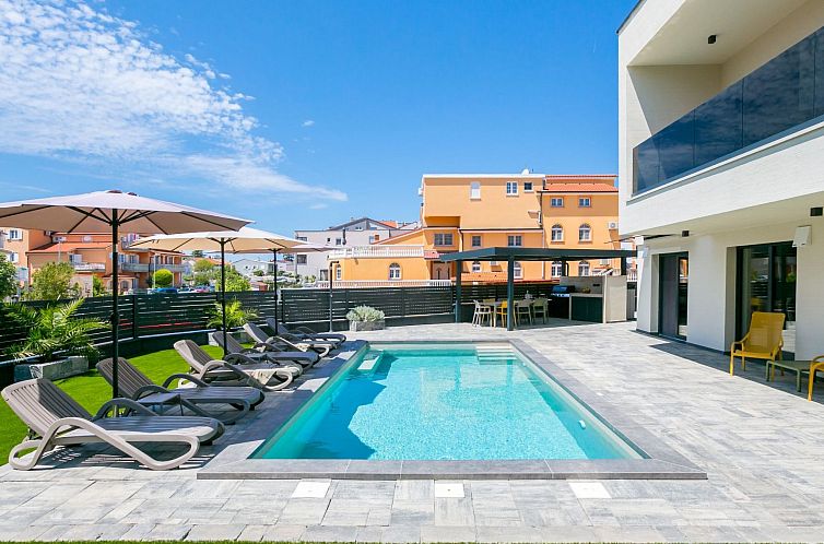Vakantiehuis Ferienvilla "Villa Mila" mit eigenem Pool