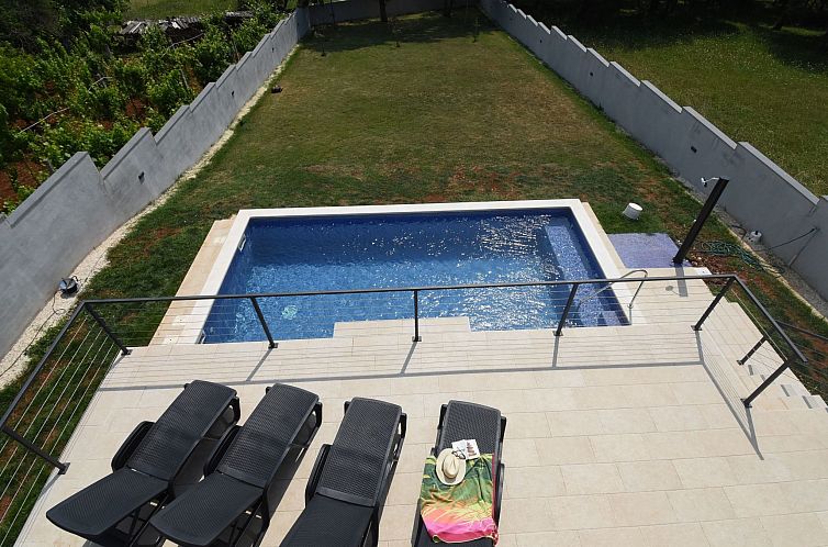 Vakantiehuis Ferienvilla "Luxury Villa Tara" mit beheiztem P
