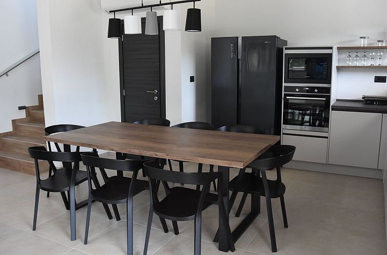 Vakantiehuis Ferienvilla "Luxury Villa Tara" mit beheiztem P