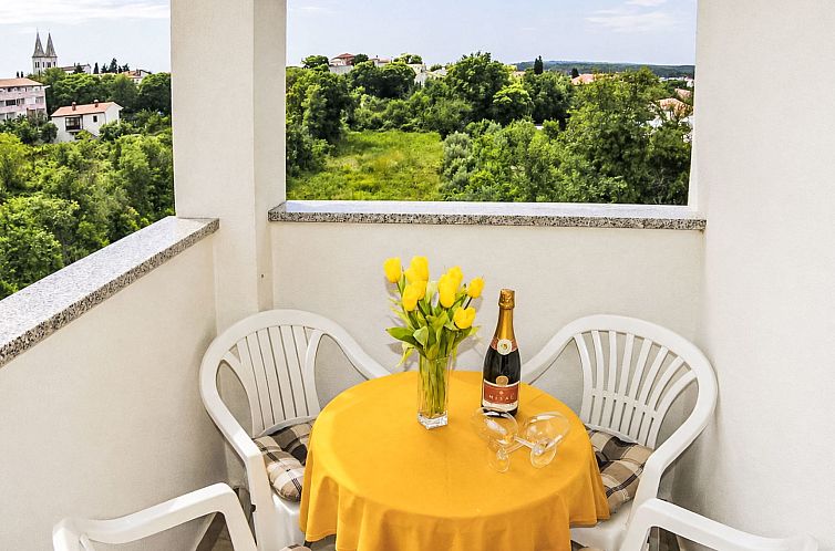Appartement in Medulin mit Privatparkplatz