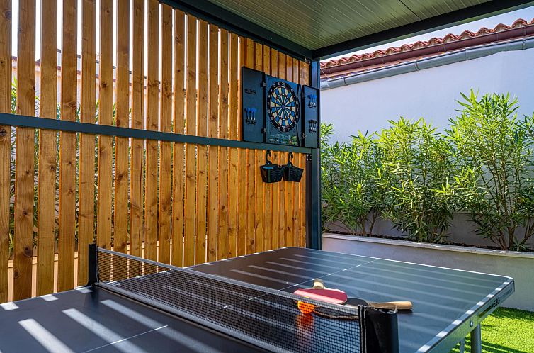 Vakantiehuis 4 SZ mit Bad en suite Pool und Sommerküche