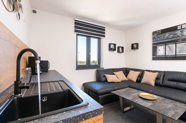 Vakantiehuis 4 SZ mit Bad en suite Pool und Sommerküche