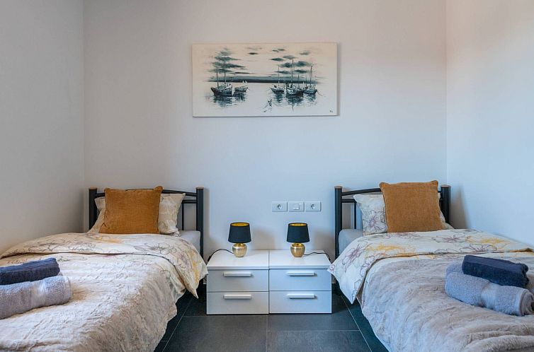 Vakantiehuis 4 SZ mit Bad en suite Pool und Sommerküche