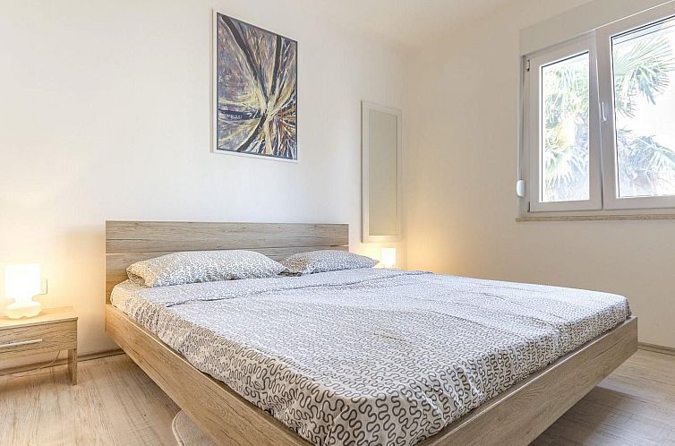 Vakantiehuis Villa Agneza mit Garten, Pool und Pavillon