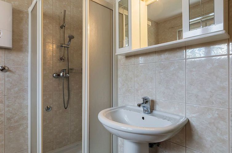 Appartement Geräumige Wohnung in Medulin mit privatem Parkp