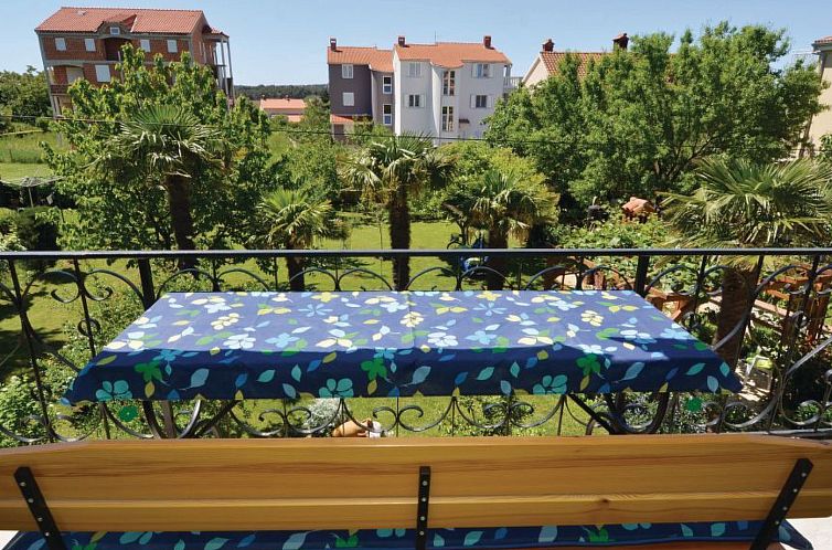 Appartement Geräumige Wohnung in Medulin mit privatem Parkp