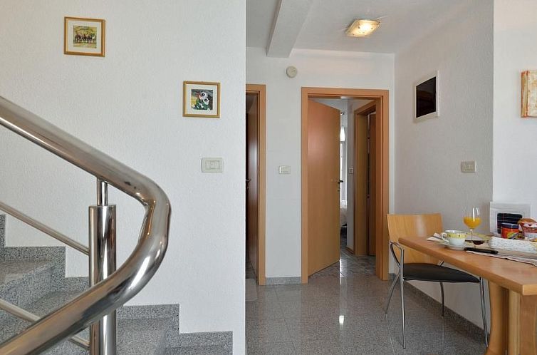 Vakantiehuis Ferienvilla "Posesi Dujak"
