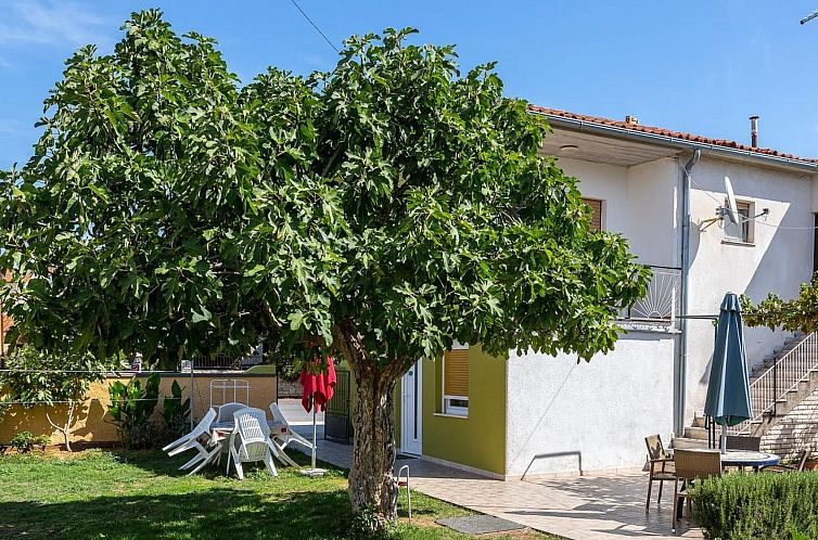 Appartement Wohnung "Miranda Veliki" mit Balkon