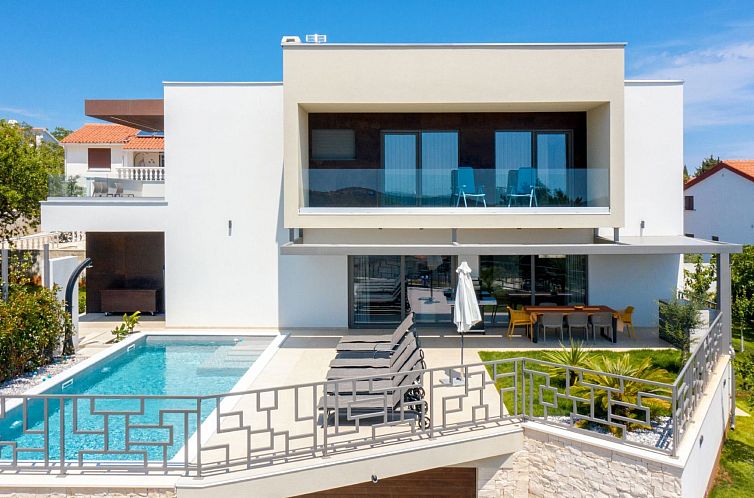 Vakantiehuis Ferienvilla "Villa Suenos" mit privatem Pool