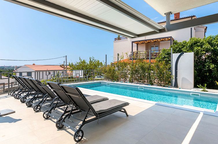 Vakantiehuis Ferienvilla "Villa Suenos" mit privatem Pool