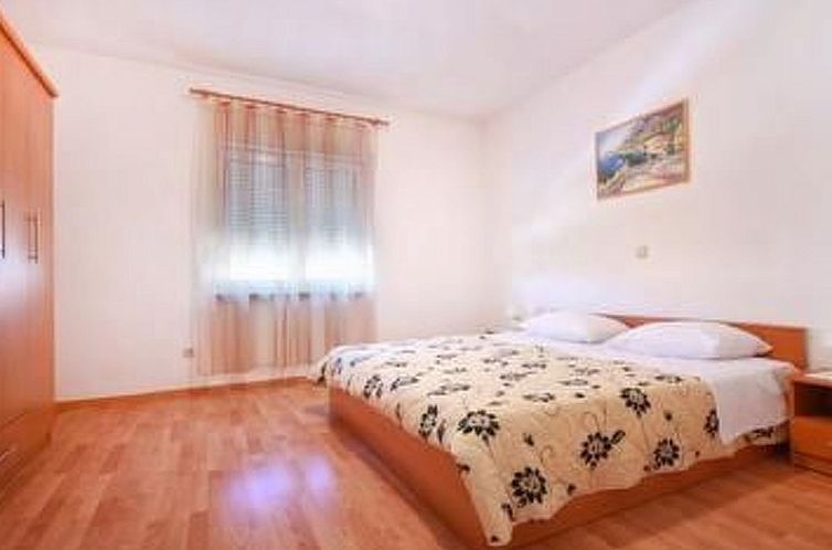 Appartement Wohnung "Cukon" mit Balkon