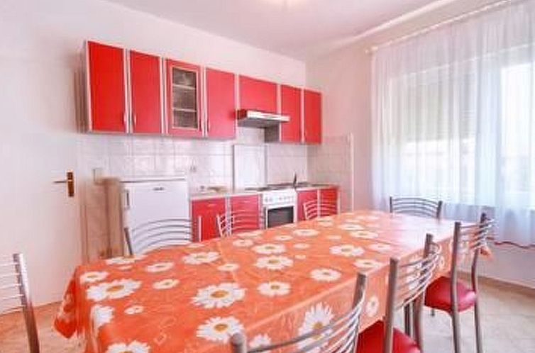 Appartement Wohnung "Cukon" mit Balkon