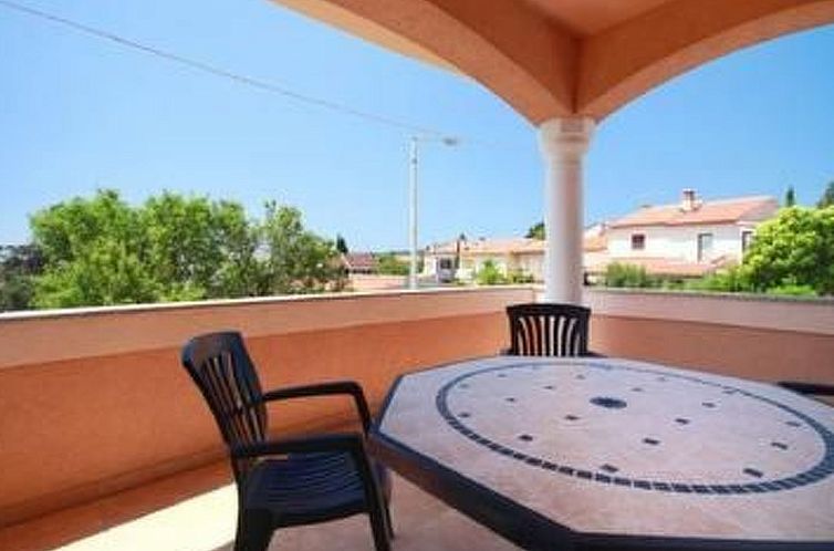 Appartement Wohnung "Cukon" mit Balkon