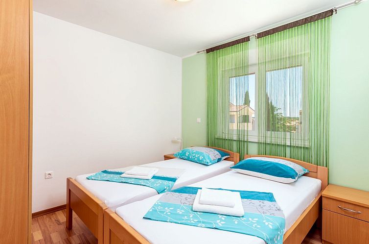 Appartement "Dragan 2" mit Balkon
