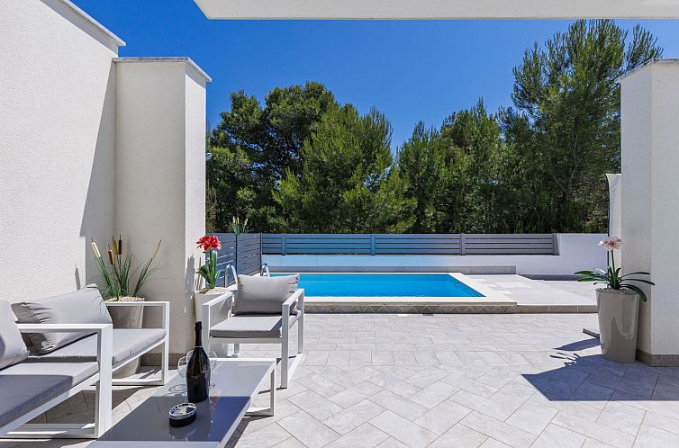 Vakantiehuis Villa Oli/B