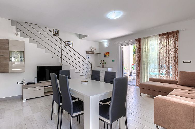 Vakantiehuis Villa Oli/B