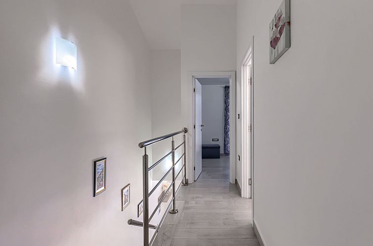 Vakantiehuis Villa Oli/B