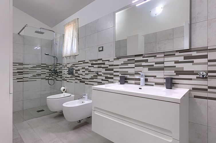 Vakantiehuis Villa Oli/B