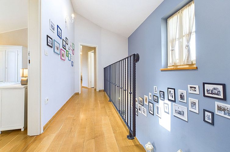 Vakantiehuis Luxuriöse Villa mit Schwimmbad und großem Gar