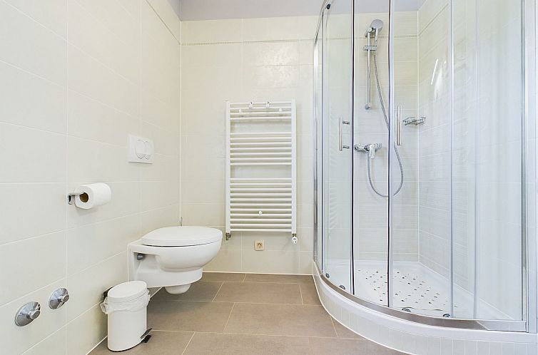 Vakantiehuis Luxuriöse Villa mit Schwimmbad und großem Gar