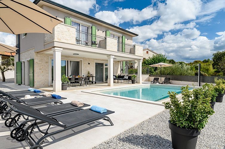 Unterkunft 10115316 - Ferienhaus Istrien - Vakantiehuis „Villa Natalia“ mit Meerblick