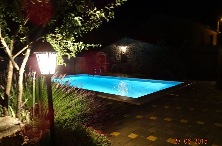 Vakantiehuis mit Privatpool für 6 Personen ca. 107 m&sup2; 