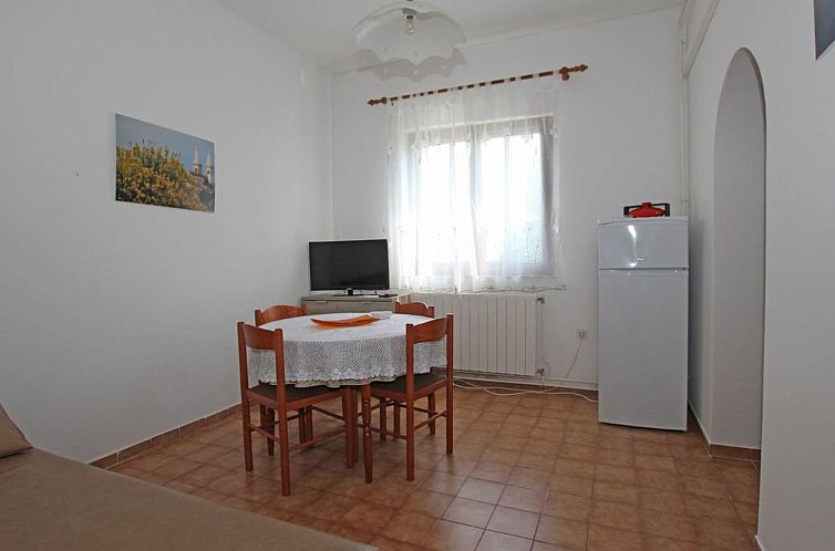Appartement mit Terrasse