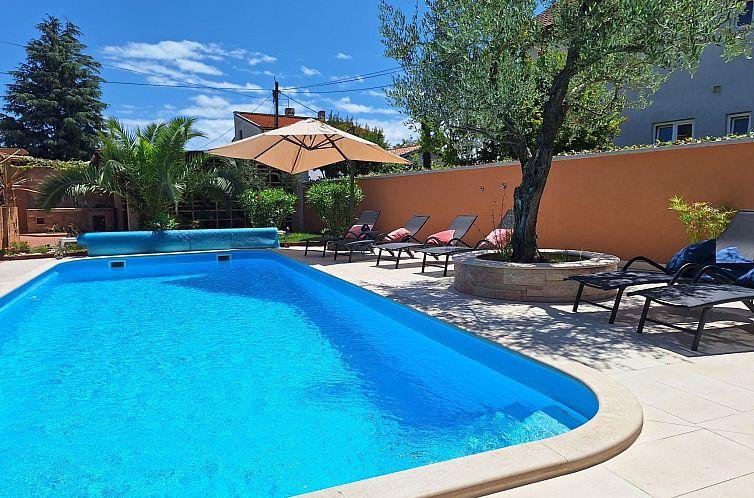 Appartement Urlaub mit Kindern-Ferienwohnung mit Pool