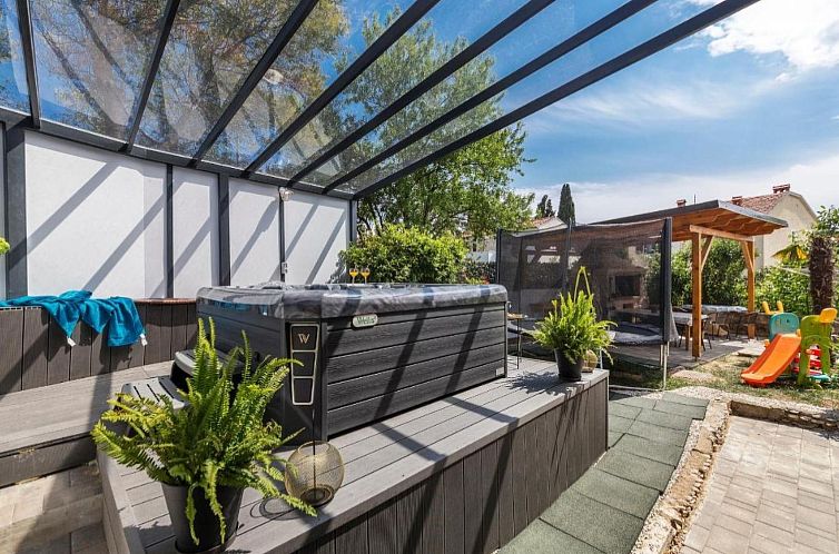 Vakantiehuis Villa Green House Unna