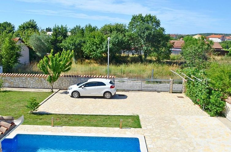 Vakantiehuis Gemütliches Ferienhaus in Medulin mit Großer 