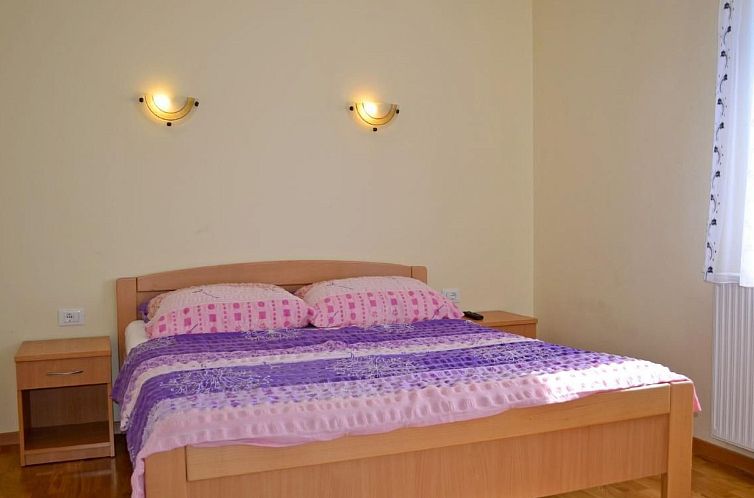 Vakantiehuis Gemütliches Ferienhaus in Medulin mit Großer 