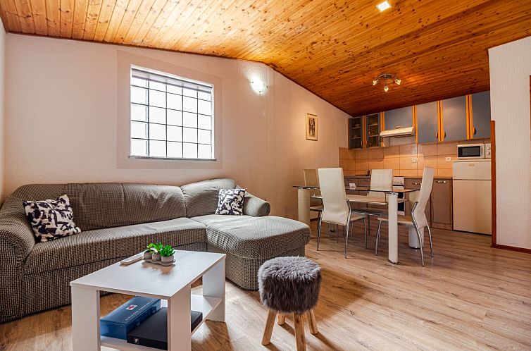 Appartement Apartment "Arijana2" mit privater Terrasse