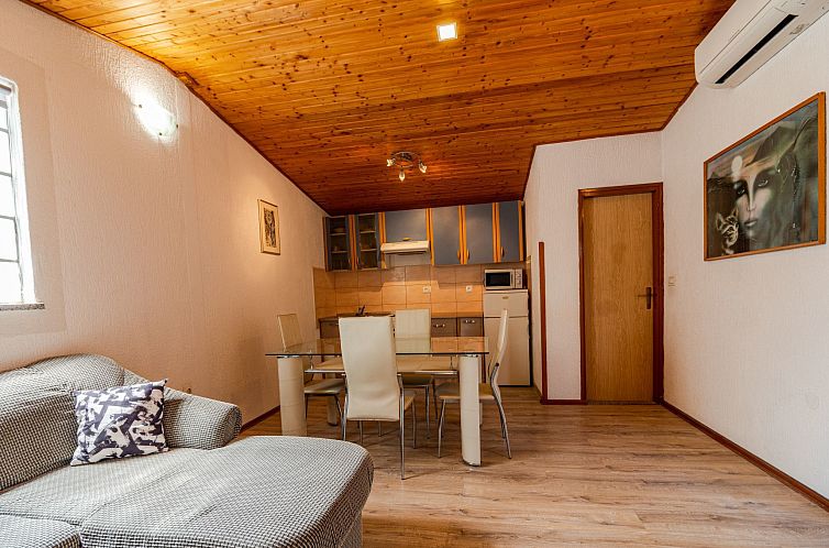Appartement Apartment "Arijana2" mit privater Terrasse