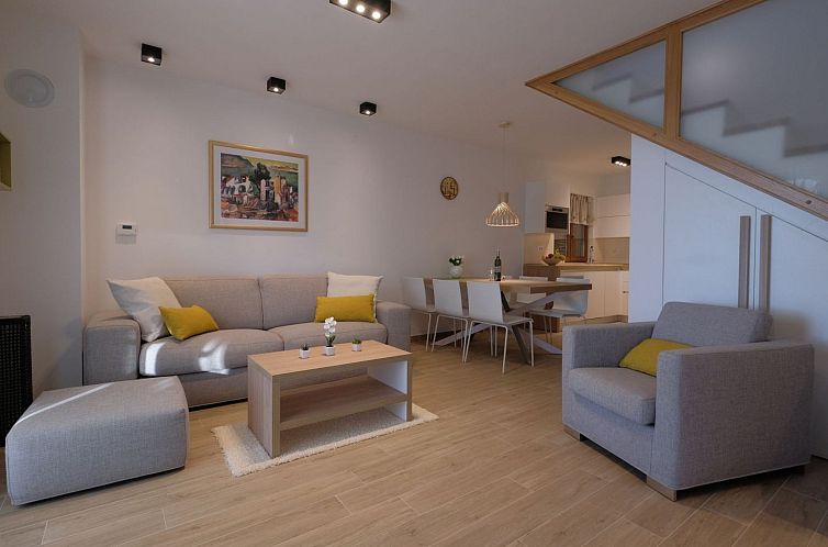 Vakantiehuis Nettes Ferienhaus in Pomer mit Privatem Pool