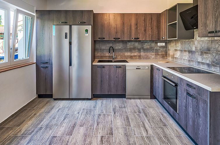 Vakantiehuis Villa mit Garten, Grill und Terrasse