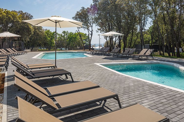 Vakantiehuis Luxury Bay Villa with private hot tub