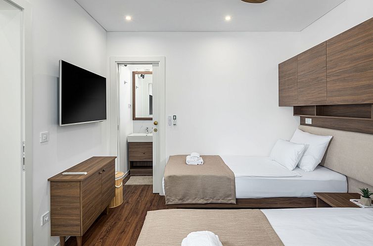 Vakantiehuis Luxury Bay Villa with private hot tub